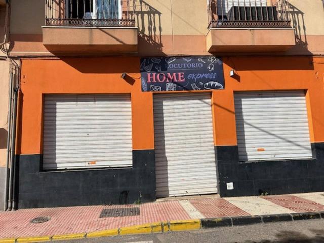 Venta de local comercial en Roquetas de Mar- próximo zona ambulatorio zona norte de Roquetas photo 0