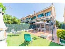 Chalet pareado en venta en calle Río Tajuña, 46 photo 0