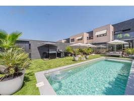 Chalet pareado en venta en Calle Manacor, 1 photo 0