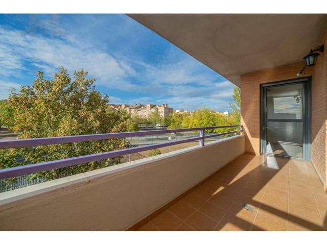 Ático en venta en Calle de Torrevieja photo 0