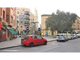LOCAL CON AMPLIA FACHADA EN CALLE BERENGUEL CENTRO ALMERIA photo 0