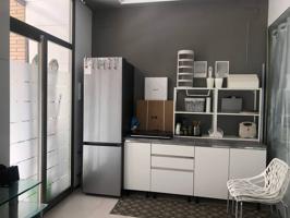 Local en venta en Campclar(43006) photo 0