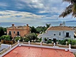 Magnífica Villa en Venta en Estepona | CABANILLAS REAL ESTATE photo 0