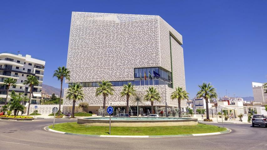 Oficina en alquiler en Estepona | CABANILLAS REAL ESTATE photo 0