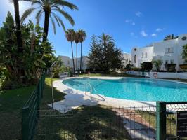 Exclusiva Vivienda en Alquiler en Estepona con Jardín Privado y Piscina photo 0