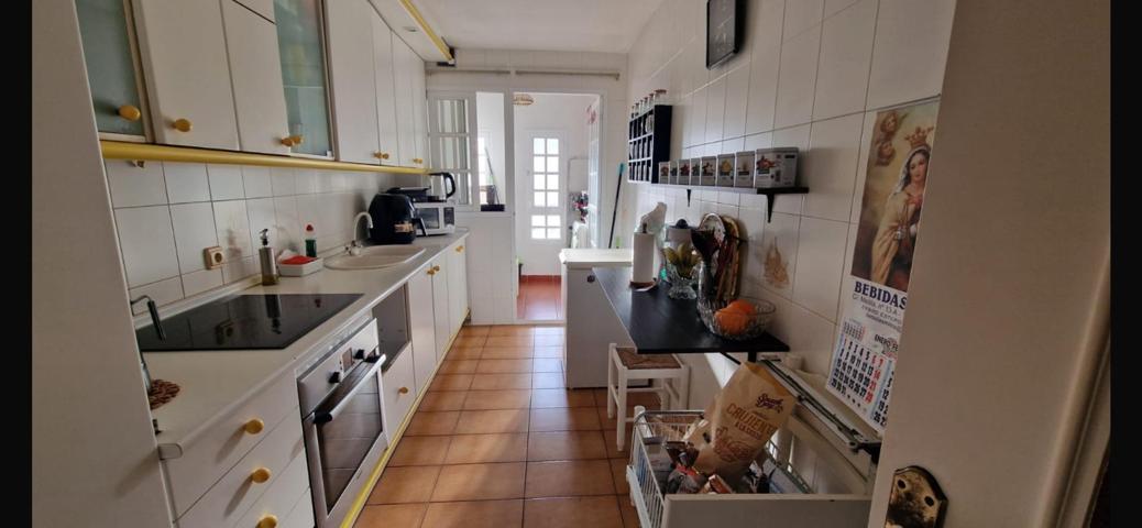Piso céntrico en Estepona | CABANILLAS REAL ESTATE photo 0
