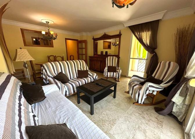 Piso céntrico en venta en Estepona | CABANILLAS REAL ESTATE photo 0