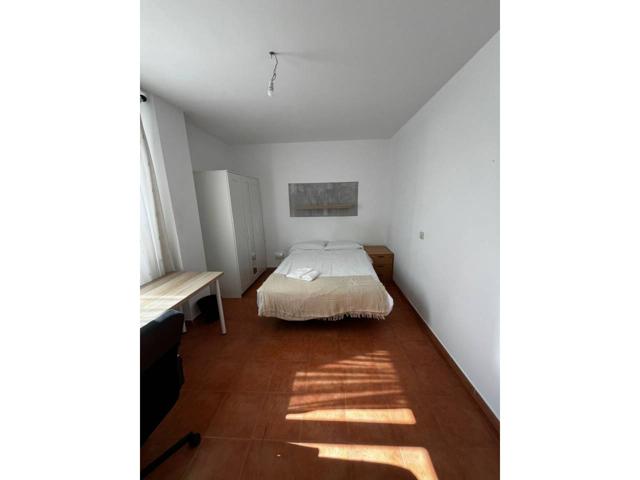 Habitacion en alquiler en Castillo-Campodón photo 0