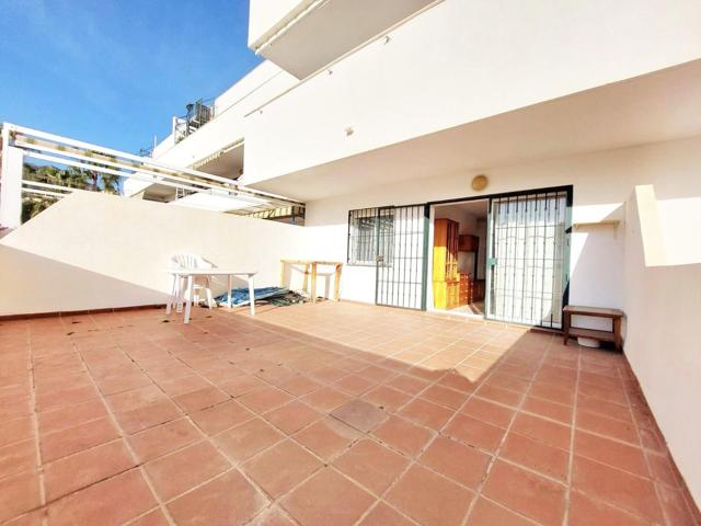 2 dormitorios con terraza 30 m² y 2 garajes en Calle Poseidón. Nueva Torrequebrada photo 0