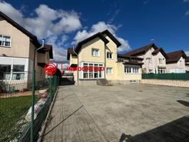 ¡Chalet de lujo en venta en Ibeas Tomillares! photo 0