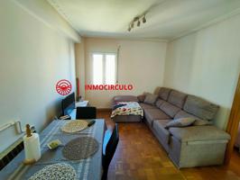 ¡Oportunidad Única para Jóvenes! Piso Económico en Burgos photo 0