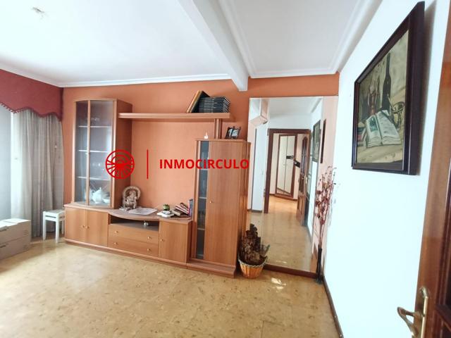 OPORTUNIDAD ÚNICA: SE VENDE PISO PARA REFORMAR, EL LIENZO EN BLANCO PERFECTO PARA TU HOGAR IDEAL photo 0