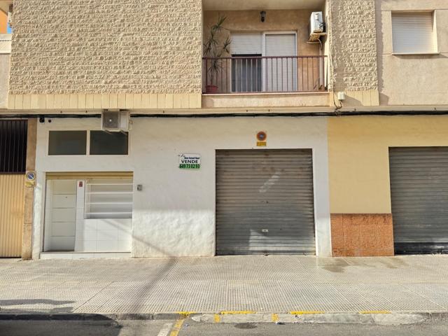 VENTA DE LOCAL COMERCIAL EN URB. MEDITERRANEO photo 0