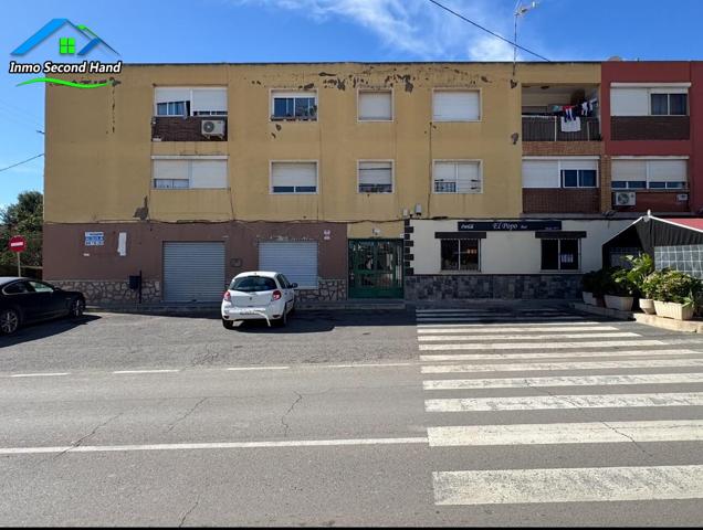 LOCAL CON SALIDA DE HUMOS EN CANTERAS photo 0