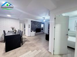 Piso en esquina de 4 dormitorios en Ciudad Jardín photo 0