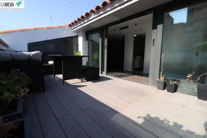 IMPRESIONANTE DUPLEX DE 213m2 EN LA CREU ALTA photo 0