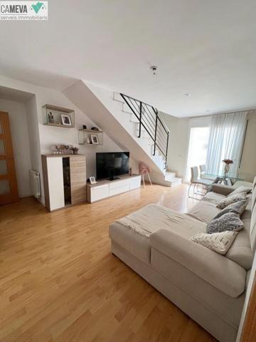 PRECIOSO DUPLEX SEMINUEVO photo 0