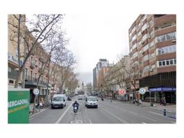 Local En venta en Cuatro Caminos, Madrid photo 0