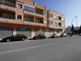 Local En venta en Catral photo 0