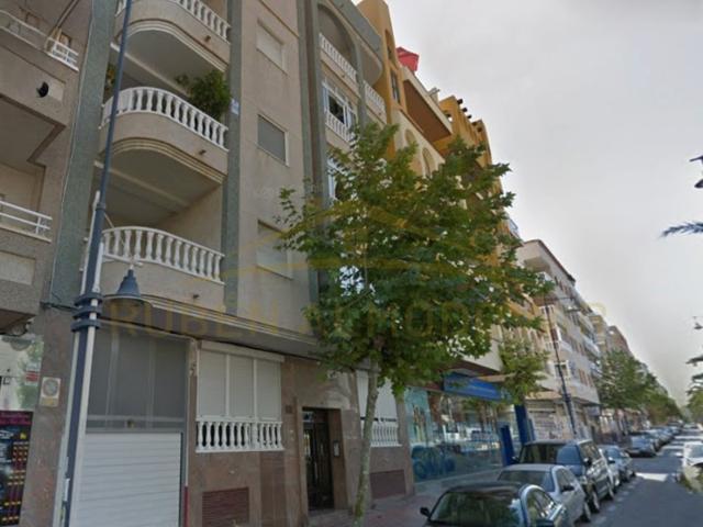 Piso En venta en Torrevieja photo 0