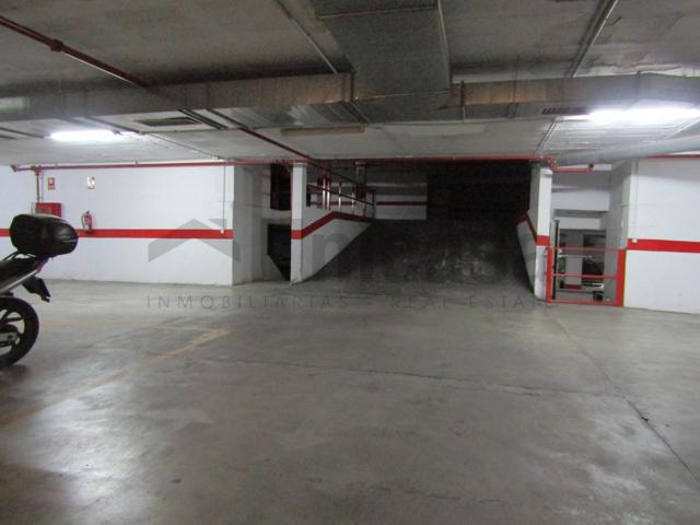 Parking En venta en Puerto De La Torre, Málaga photo 0