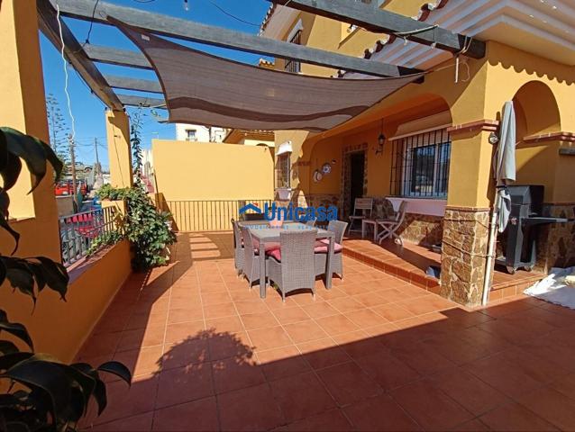 Gran chalet independiente en zona El Chaparral, Puerto de la Torre photo 0