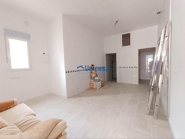 ¡Oportunidad única! Local reformado como vivienda en el centro de Estación de Cártama photo 0