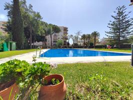 Piso luminoso con terraza, jardín, piscina y parking en Churriana - Málaga photo 0
