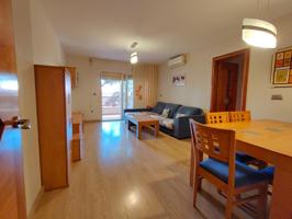Piso de cuatro habitaciones en Atabal photo 0