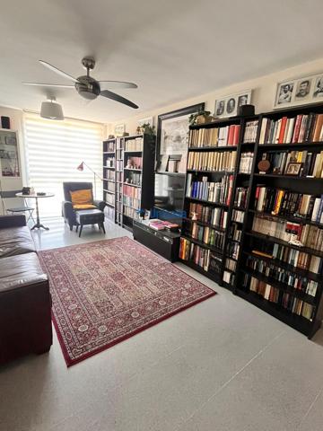 **🏡 Piso de 3 habitaciones en alquiler – Zona Soliva, Málaga | Disponible desde el 1 de septiembre** photo 0