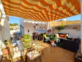 🏡 Acogedor adosado de 3 habitaciones en Campanillas, ideal para familias jóvenes photo 0
