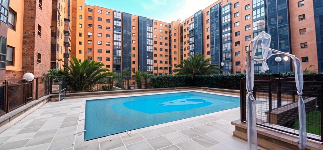 Servicheck Inmobiliaria vende piso de 3 habitaciones, libre de inquilinos! photo 0
