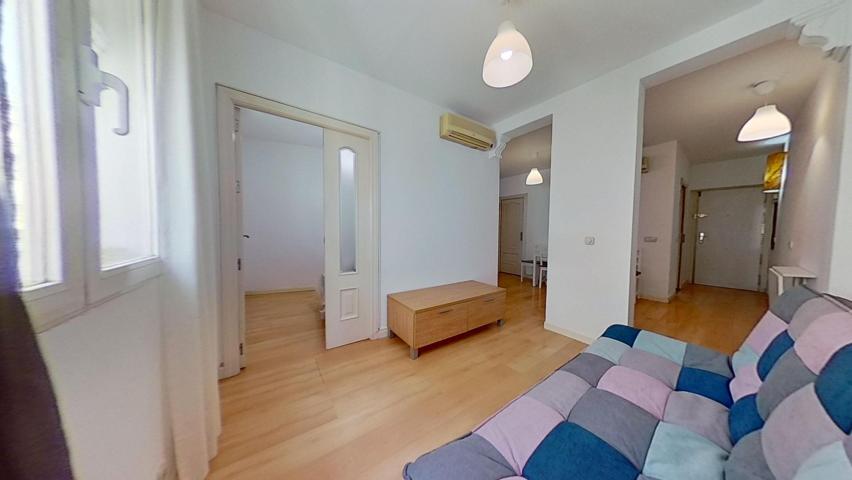 Servicheck alquila acogedor apartamento en Lavapiés-La Latina photo 0