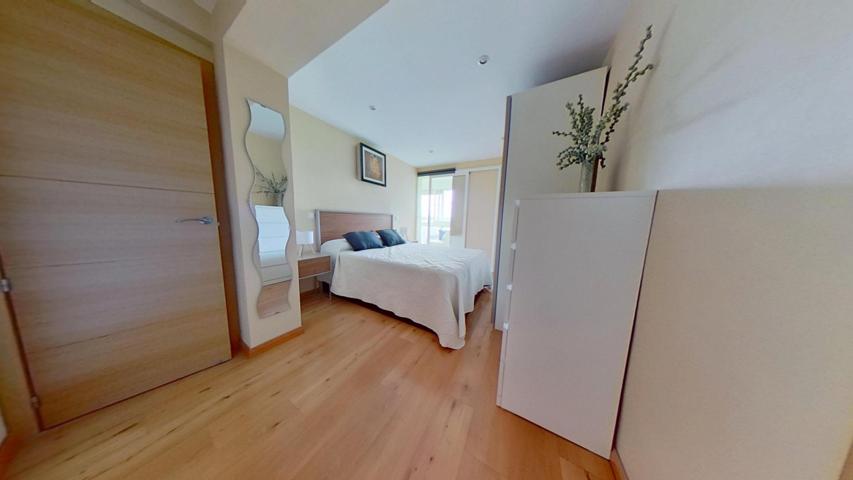 SE ALQUILA FANTASTICO APARTAMENTO EN BARRIO DEL PILAR!!! photo 0