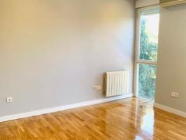 SERVICHECK ALQUILA PISO EN SAN JUAN BAUTISTA, CIUDAD LINEAL!!! photo 0