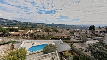 🏡🌿 *Exclusiva Casa de Lujo en Caldes de Montbui – Oasis de Elegancia y Confort* 🌿🏡 photo 0
