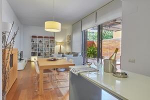 Propiedad con Terraza y Piscina en Venta en Poble Nou photo 0