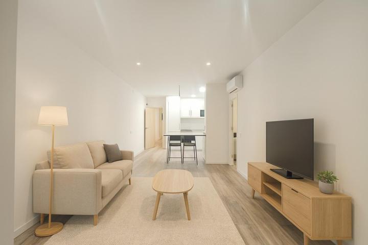 Tu piso a pies de Montjuic photo 0