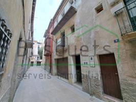 Casa en venta. Carrer Jussà, 7, Sant Joan de les Abadesses. photo 0