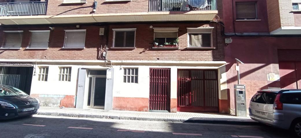 Oficina En venta en Delicias, Zaragoza photo 0