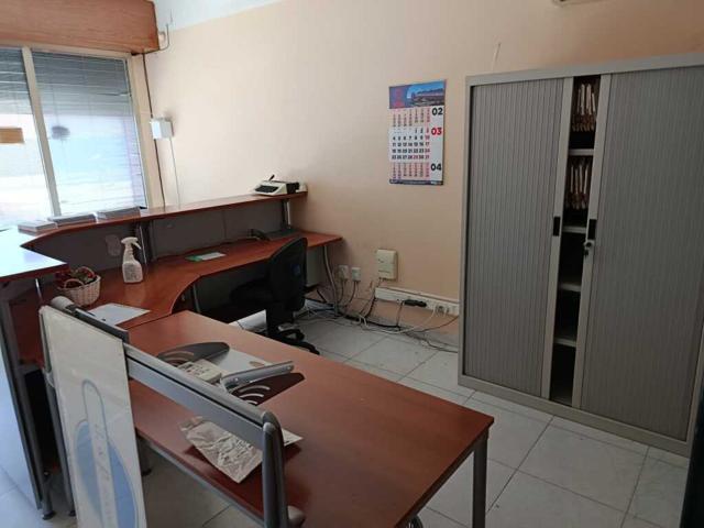 Local comercial en Venta en Sant Salvador Tarragona photo 0