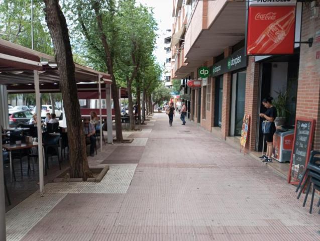 Local comercial en Venta en Tarragona Tarragona photo 0