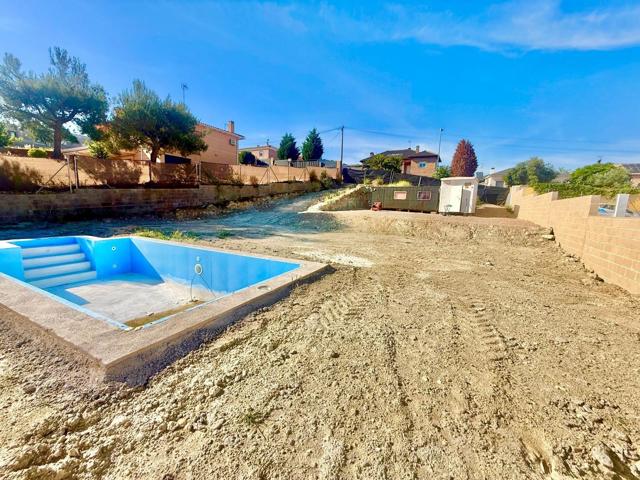 Terreno Urbanizable En venta en Urbanización Balcones Del Tajo, Colmenar De Oreja photo 0