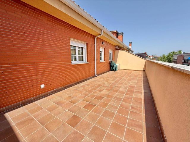 Piso En alquiler en Colonia Jardín, Madrid photo 0