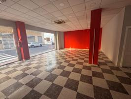 Local comercial en Villajoyosa photo 0