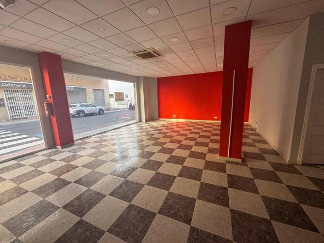 Local comercial en Villajoyosa photo 0