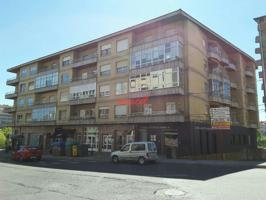 Piso En venta en Ourense photo 0