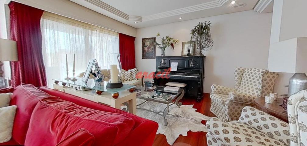 VIVIENDA EXCLUSIVA EN CALLE PASEO photo 0