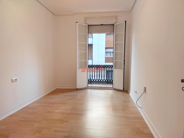 Piso En venta en Ourense photo 0