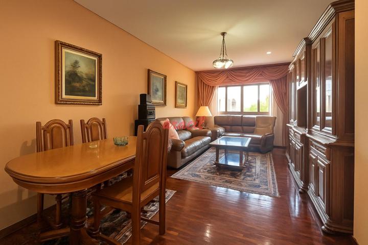 Piso En alquiler en Ourense photo 0